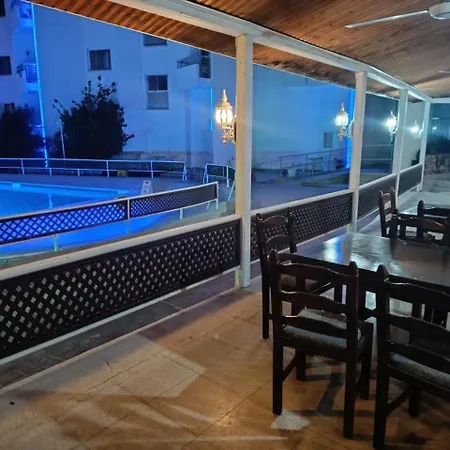 Apartament Boronia Larnaca