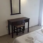 Boronia Apartment