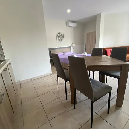 Апартаменты Boronia Ларнака