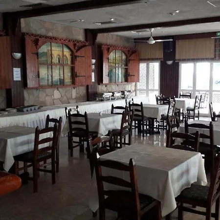 Апартаменты Boronia Ларнака