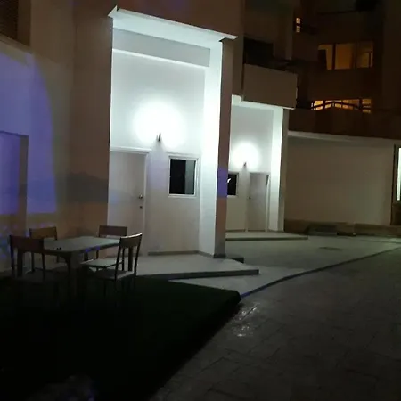 Boronia * Ларнака